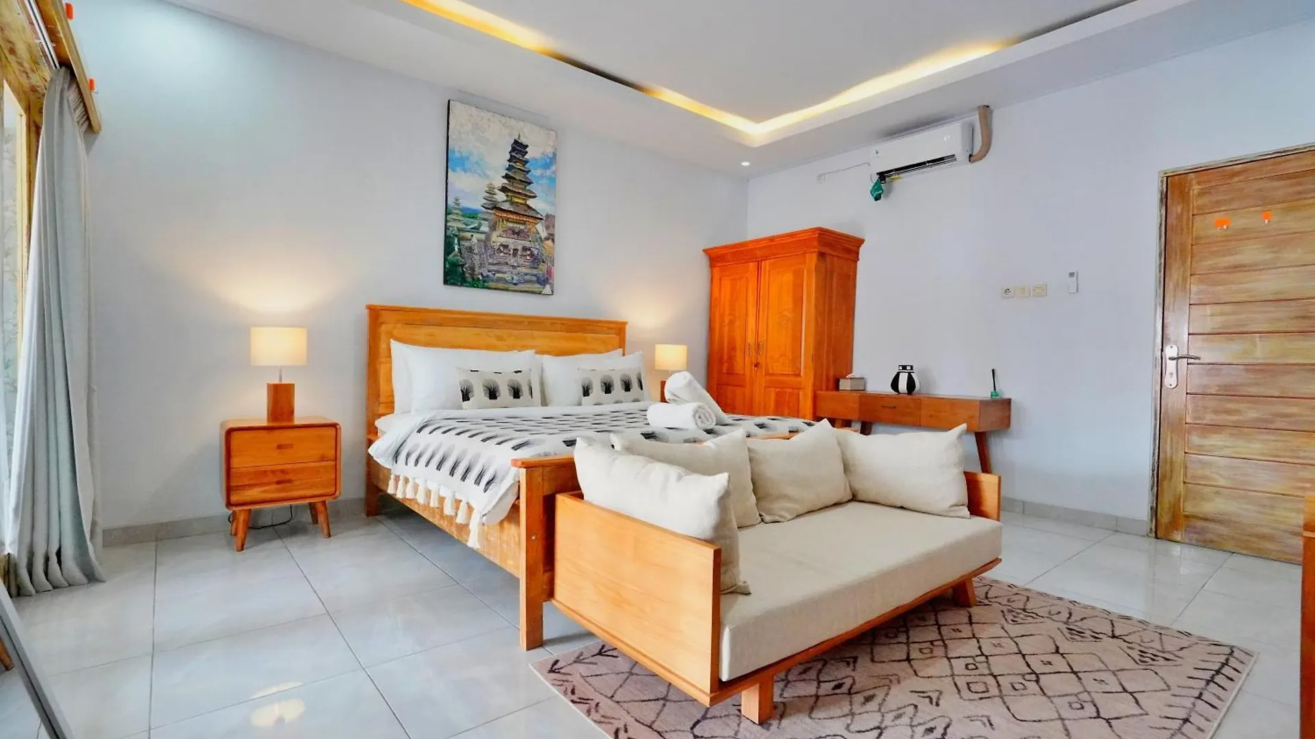 Kamar Kodel2 Apt Seminyak